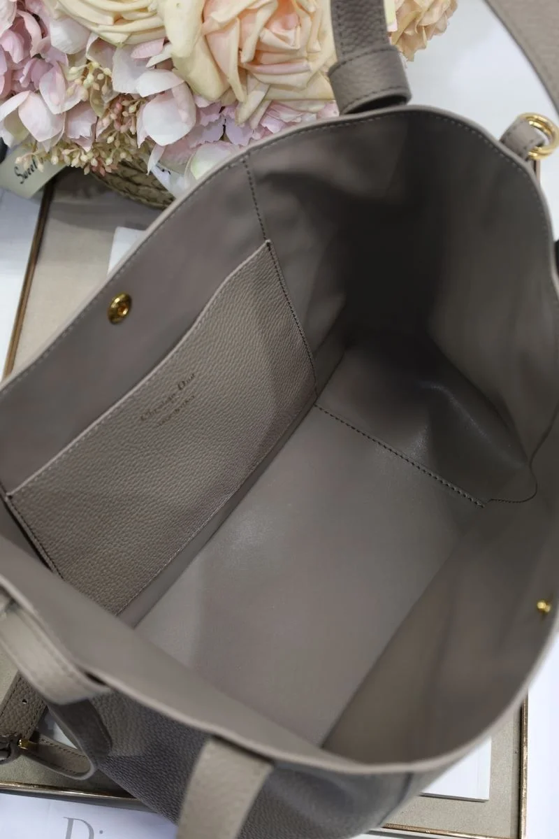 Christian Dior Bucket Bags Lightweight 47633