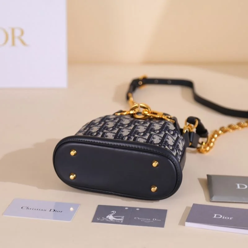 HighQuality Christian Dior Bucket Bags 46501