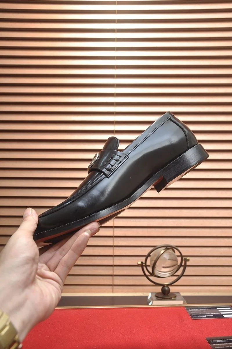 Tailored Christian Dior Business Shoes 22416