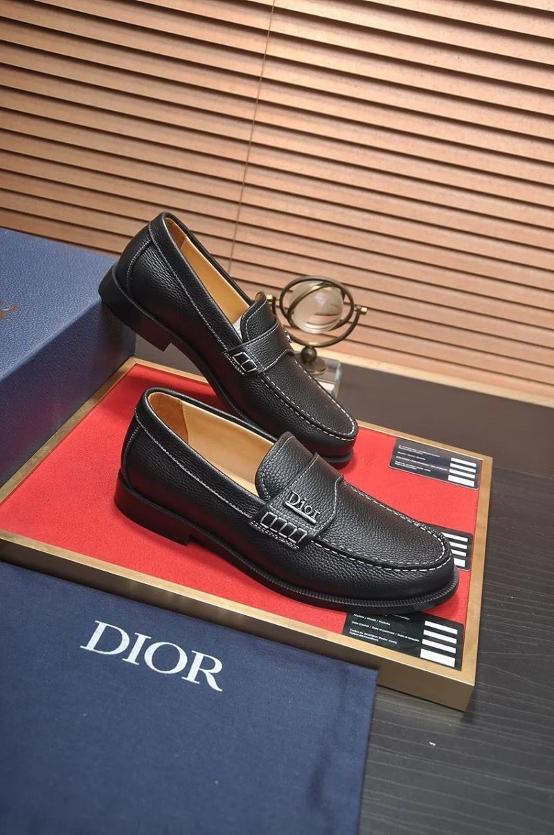 Functional Christian Dior Business Shoes 22402