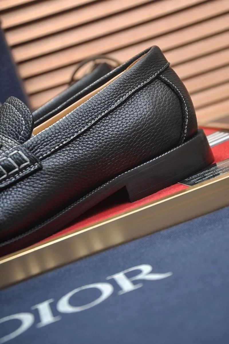 Functional Christian Dior Business Shoes 22402