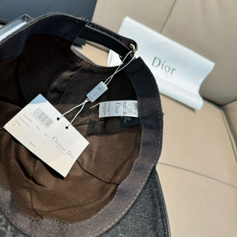 Christian Dior Caps Tailored 261473