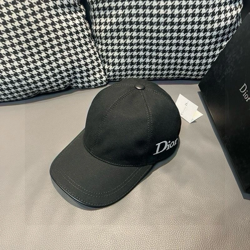 Casual Christian Dior Caps 261467
