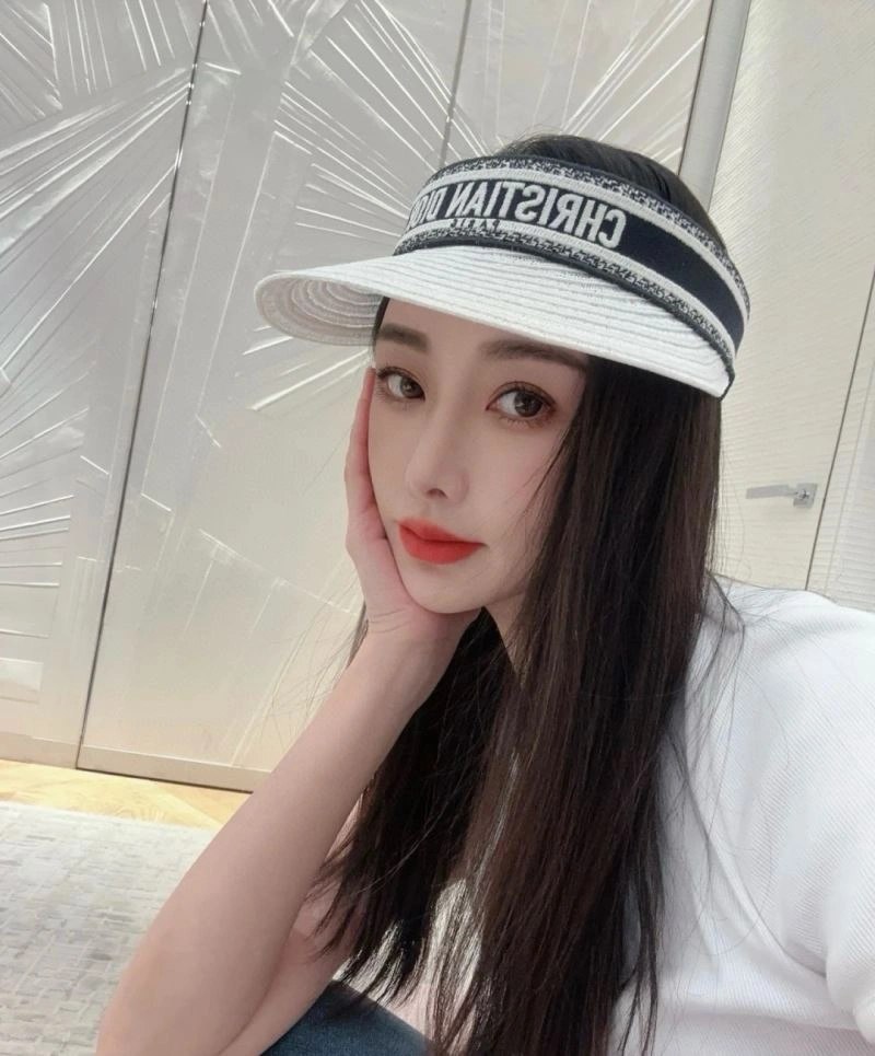 Christian Dior Caps UrbanChic 261464