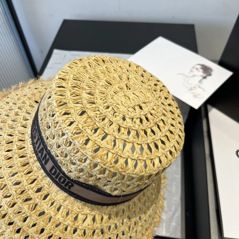 EyeCatching Christian Dior Caps 261478