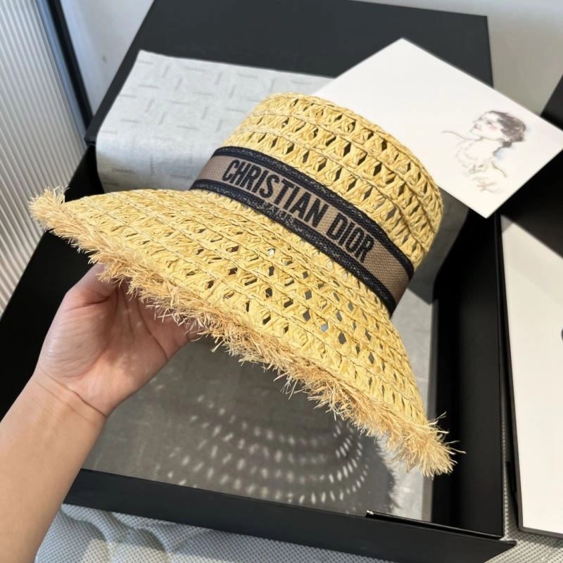 EyeCatching Christian Dior Caps 261478