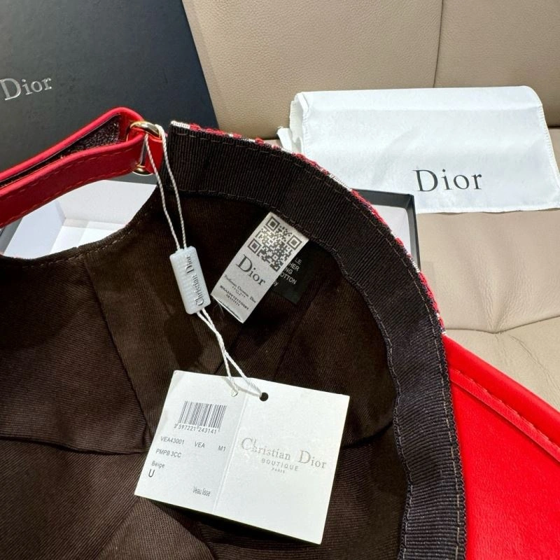 OdorResistant Christian Dior Caps 261476