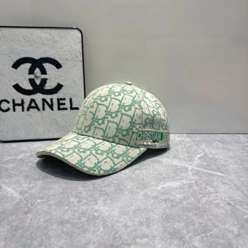 Effortless Christian Dior Caps 259553