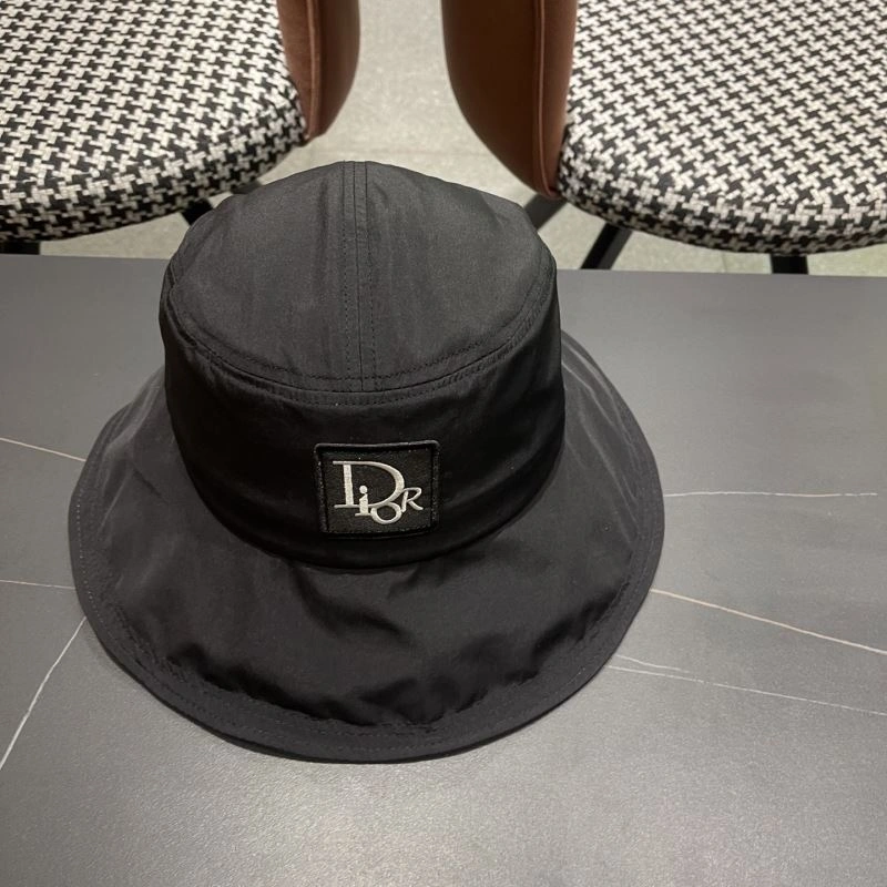 Christian Dior Caps Attractive 259564