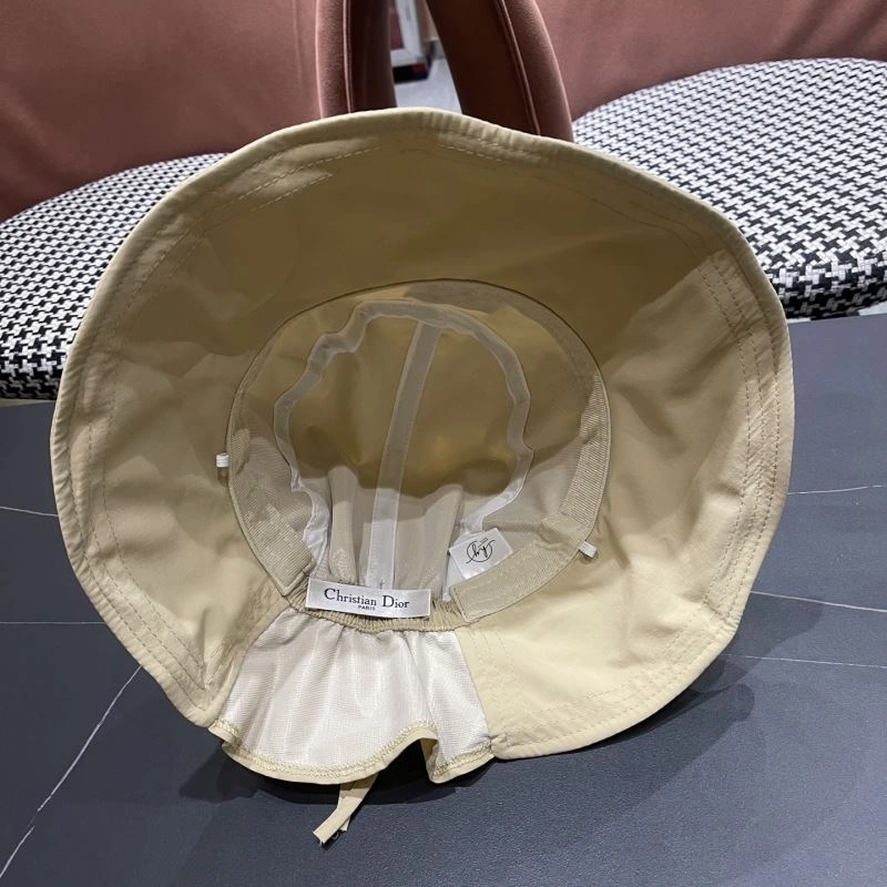 UrbanChic Christian Dior Caps 259538