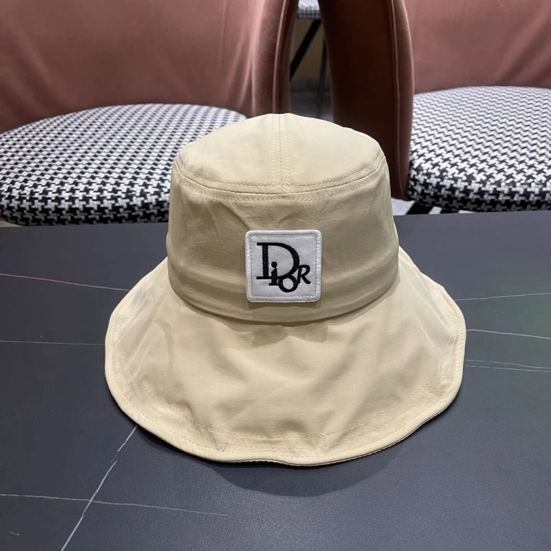 UrbanChic Christian Dior Caps 259538