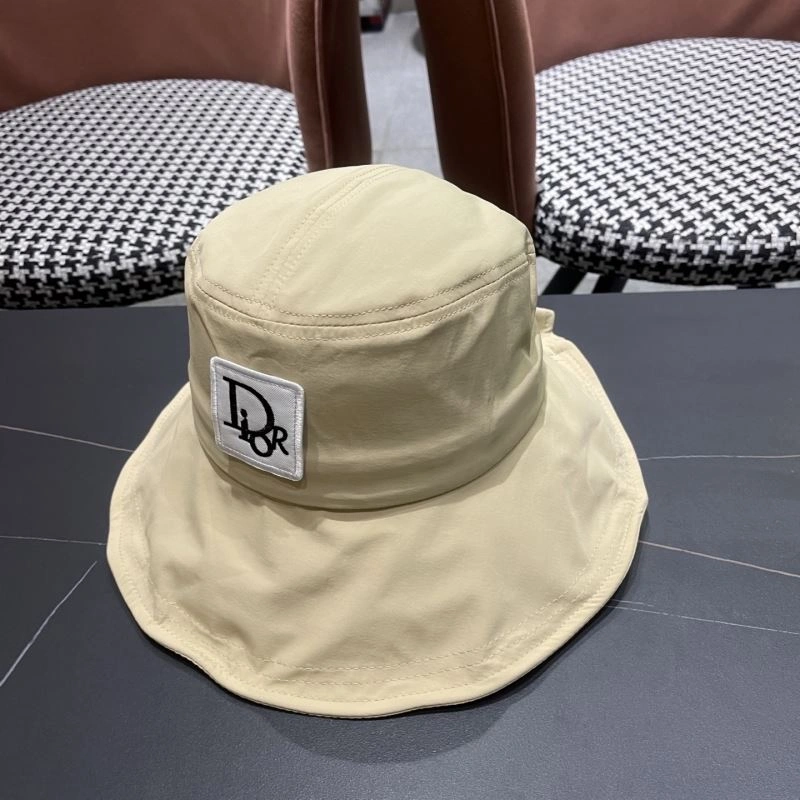UrbanChic Christian Dior Caps 259538