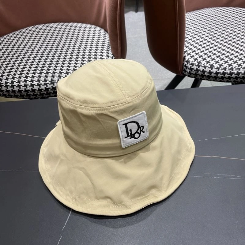 UrbanChic Christian Dior Caps 259538