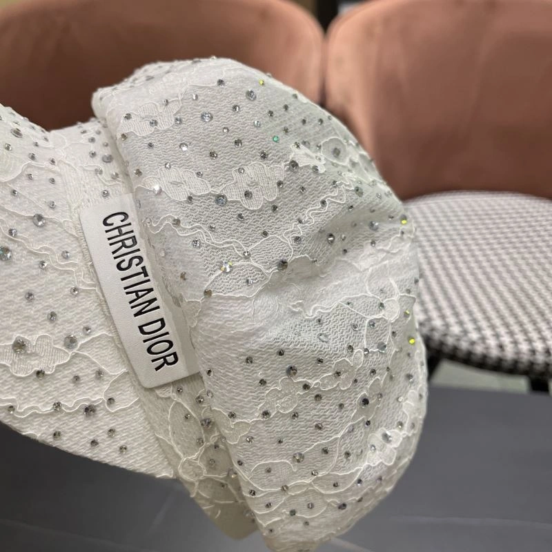 Christian Dior Caps Unique 259539