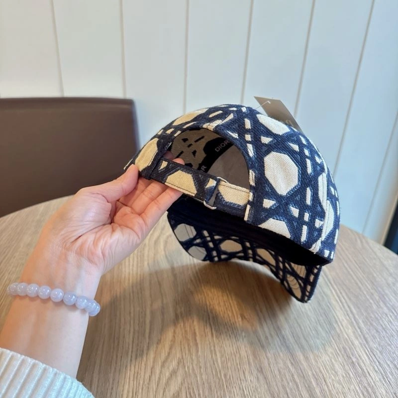 Christian Dior Caps Fashionable 259532