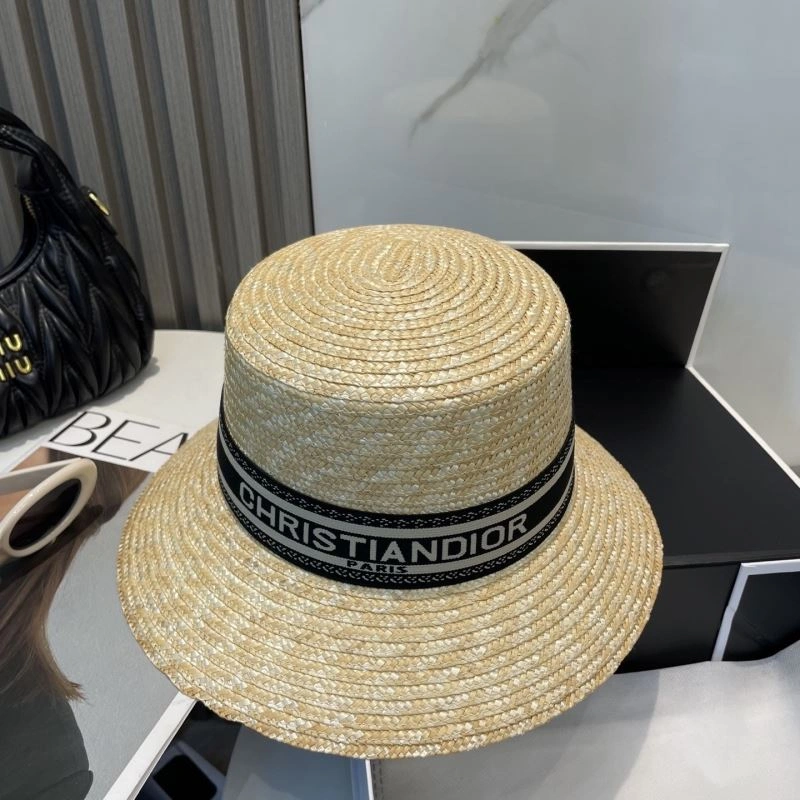Christian Dior Caps Refined 259515