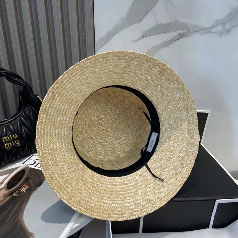 Christian Dior Caps Refined 259515