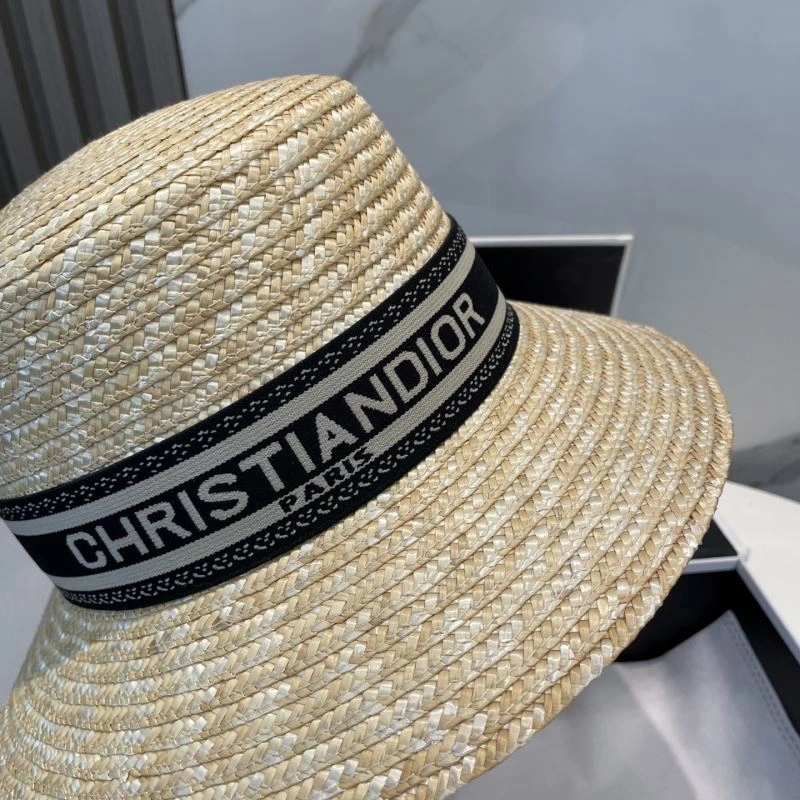 Christian Dior Caps Refined 259515