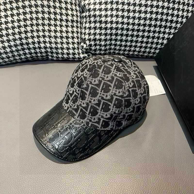 Christian Dior Caps EyeCatching 259516