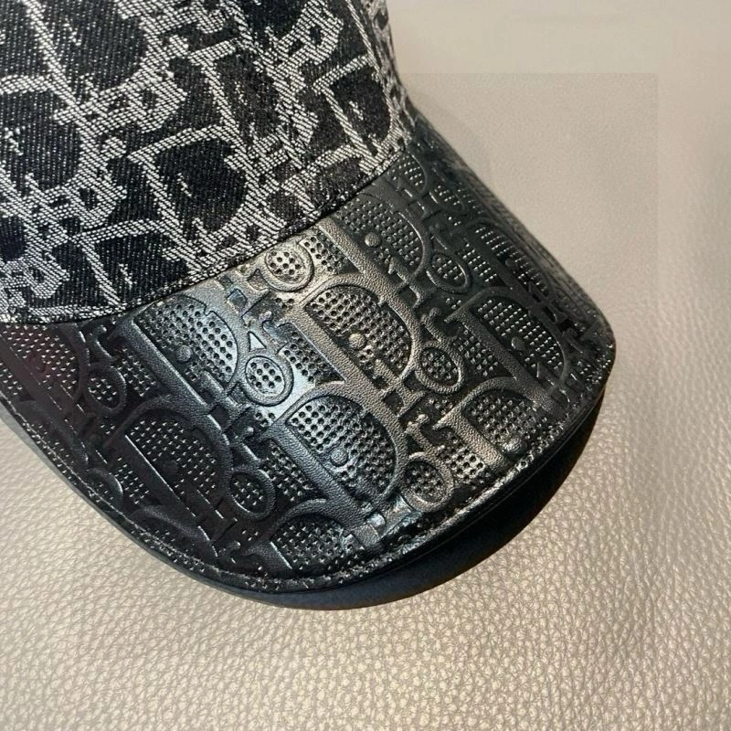Christian Dior Caps EyeCatching 259516