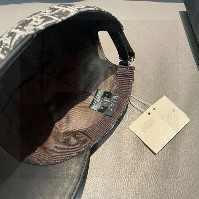 Christian Dior Caps EyeCatching 259516