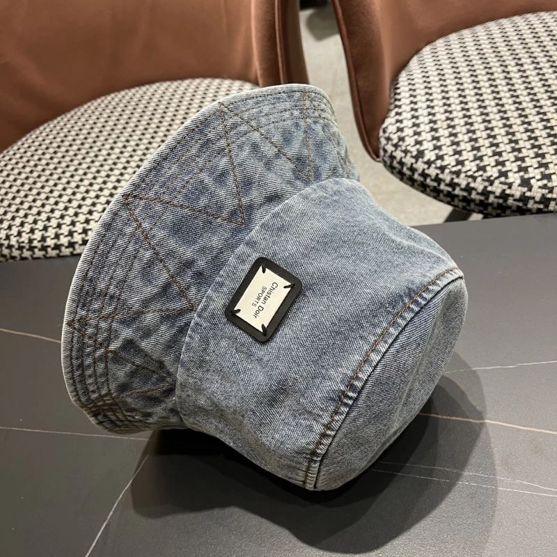 Christian Dior Caps Resilient 259519