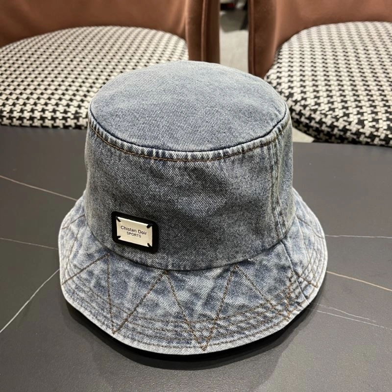 Christian Dior Caps Resilient 259519