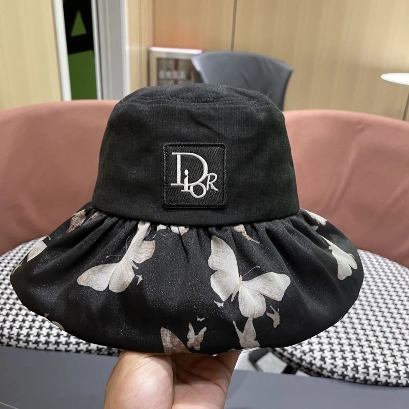 Flexible Christian Dior Caps 259518