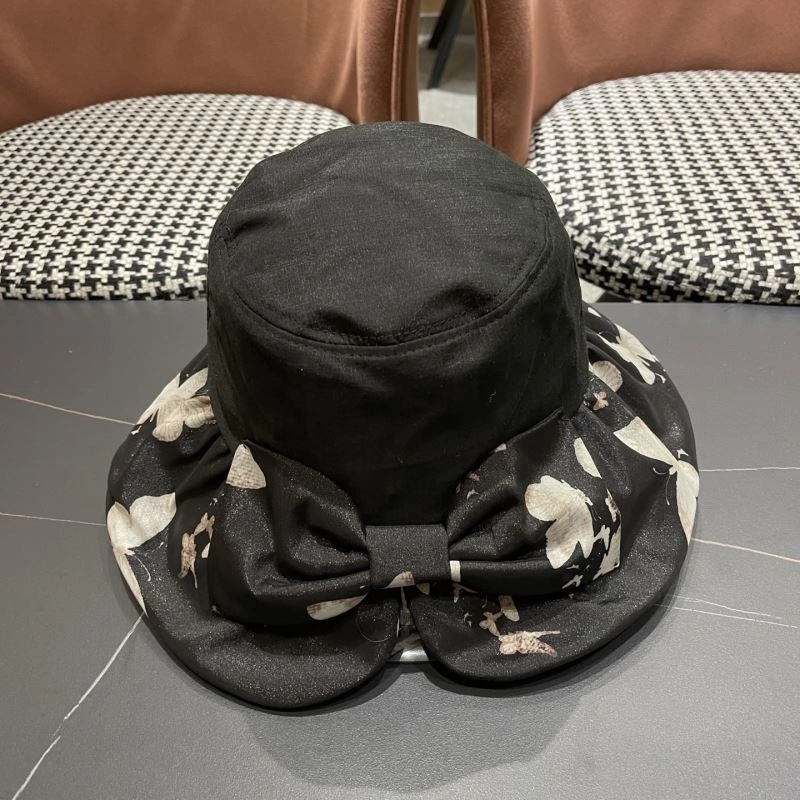 Flexible Christian Dior Caps 259518