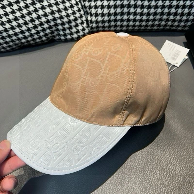 Elegant Christian Dior Caps 259496