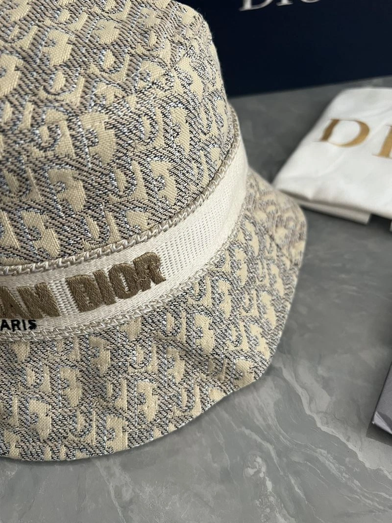 Flexible Christian Dior Caps 259495