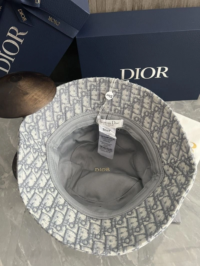 Christian Dior Caps Vibrant 259492