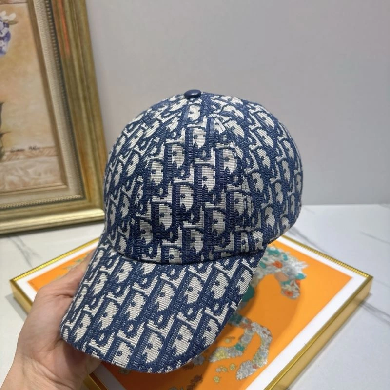 Functional Christian Dior Caps 259484