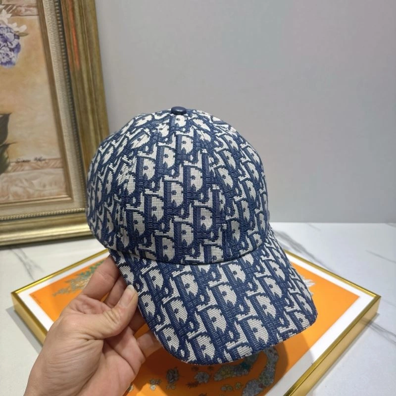 Functional Christian Dior Caps 259484