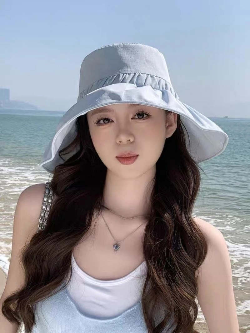 Christian Dior Caps EyeCatching 259483
