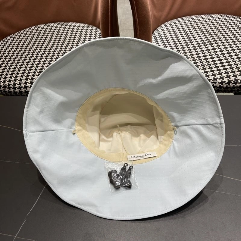 Christian Dior Caps EyeCatching 259483