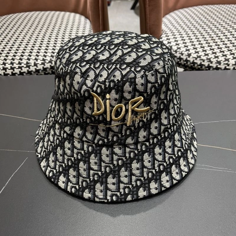 Christian Dior Caps Sophisticated 259475