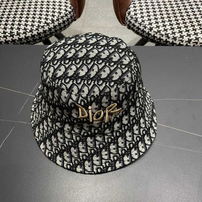 Christian Dior Caps Sophisticated 259475
