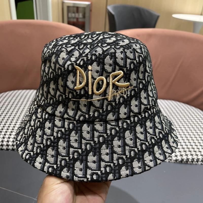 Christian Dior Caps Sophisticated 259475