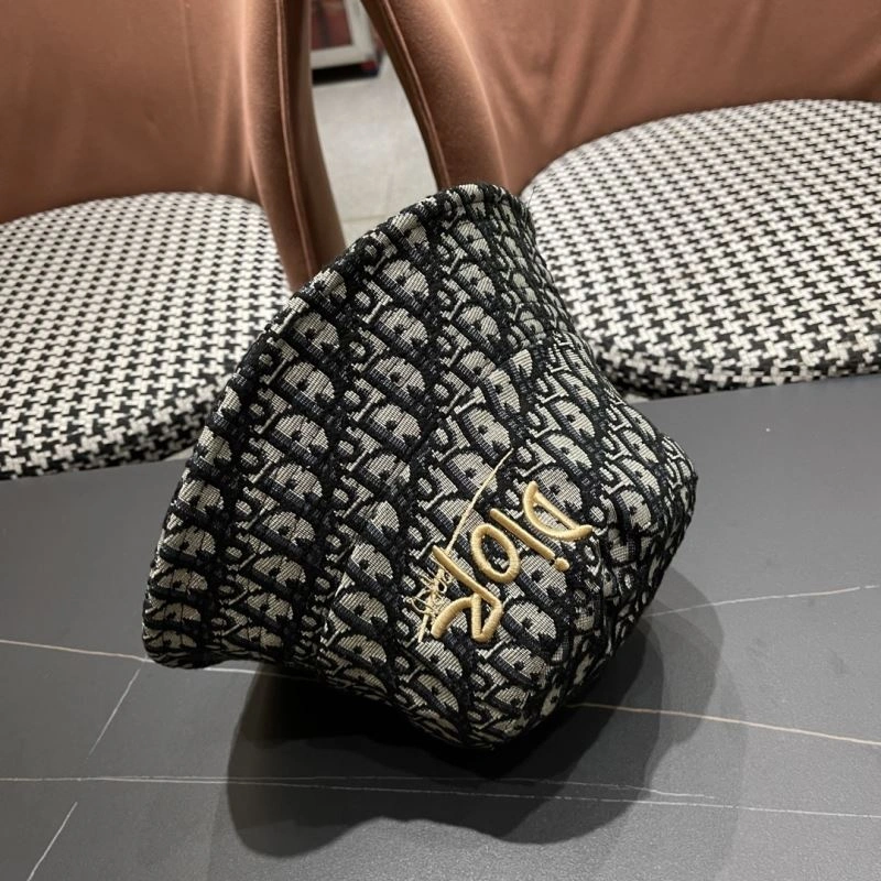 Christian Dior Caps Sophisticated 259475