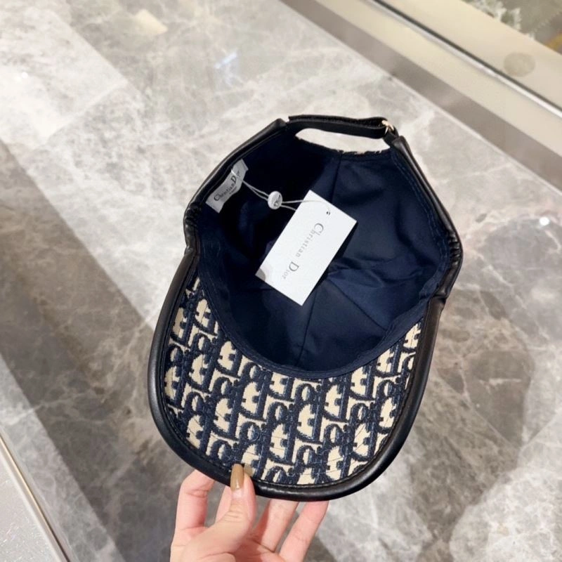 Christian Dior Caps Popular 259456
