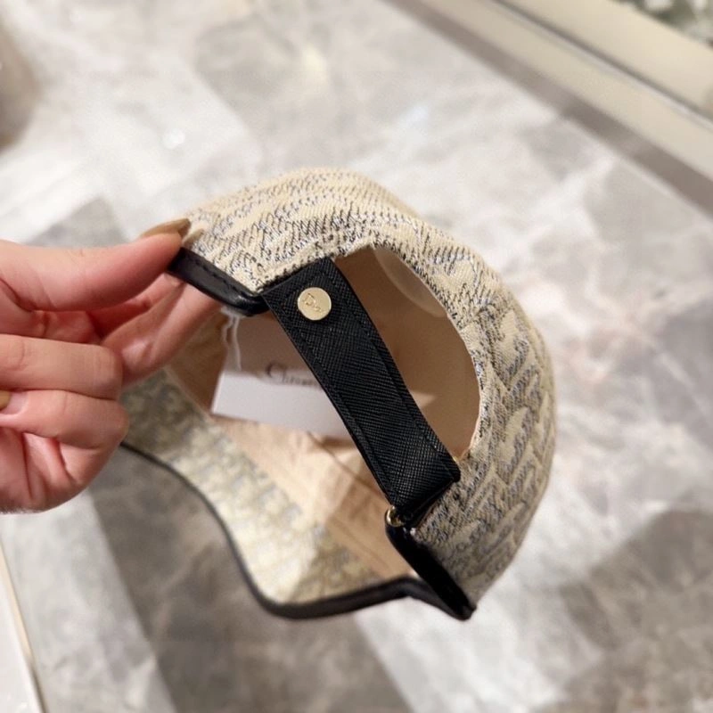 Christian Dior Caps TopPick 259462