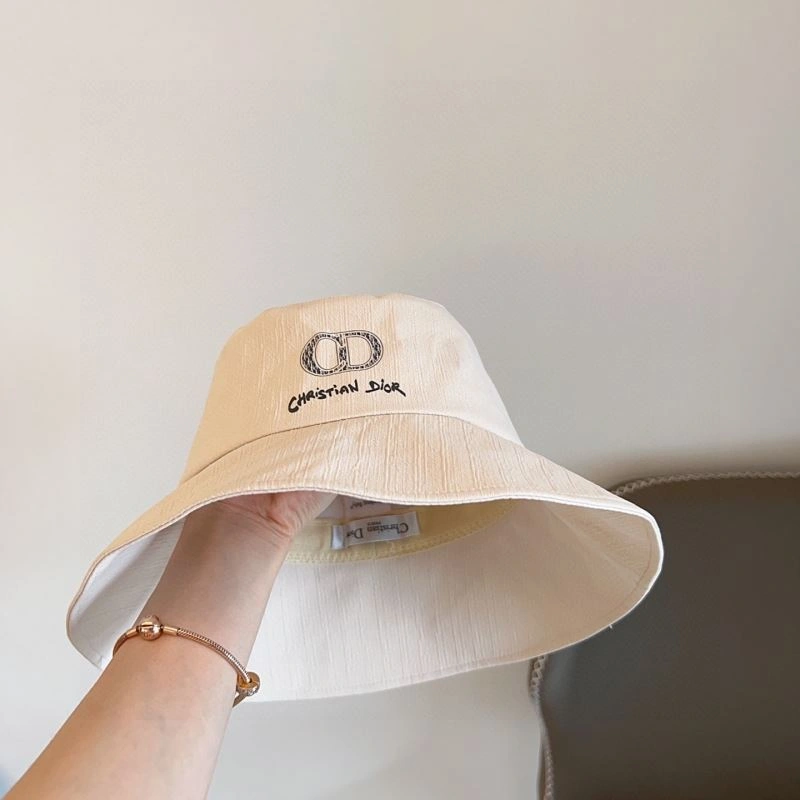 Comfortable Christian Dior Caps 259479