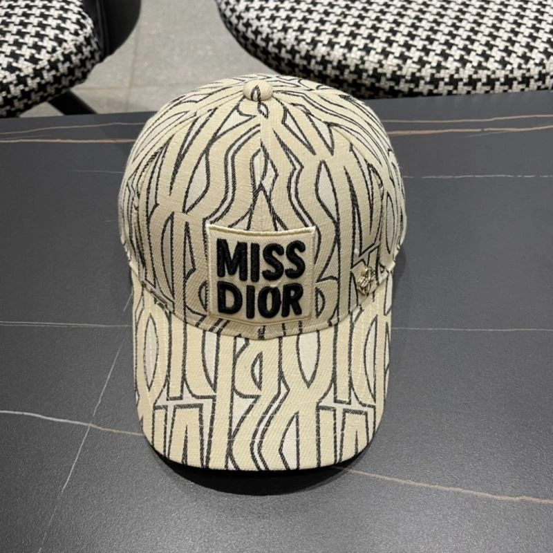 Christian Dior Caps UrbanStyle 259454