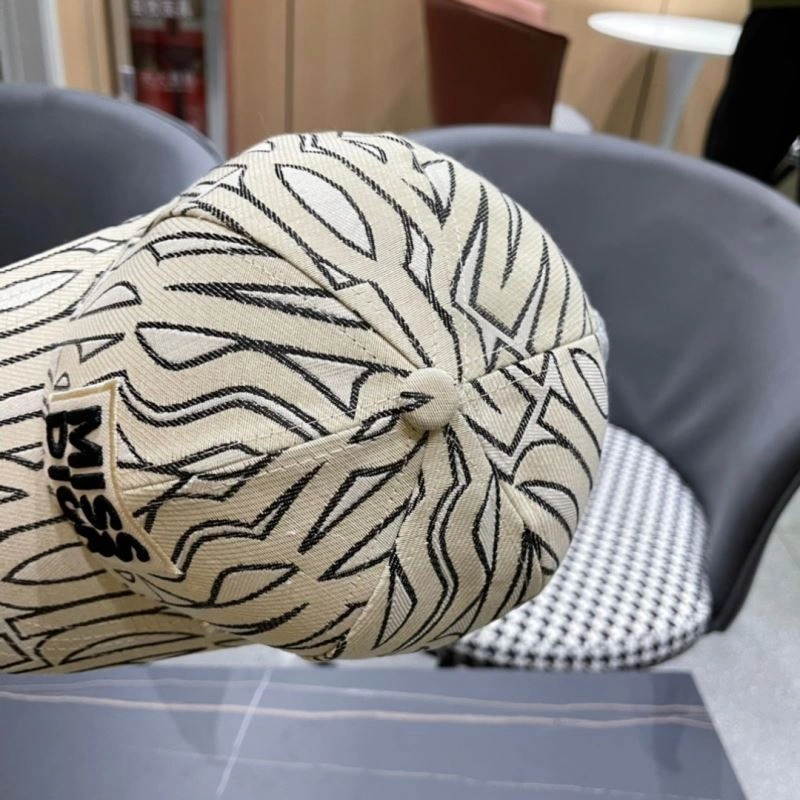 Christian Dior Caps UrbanStyle 259454