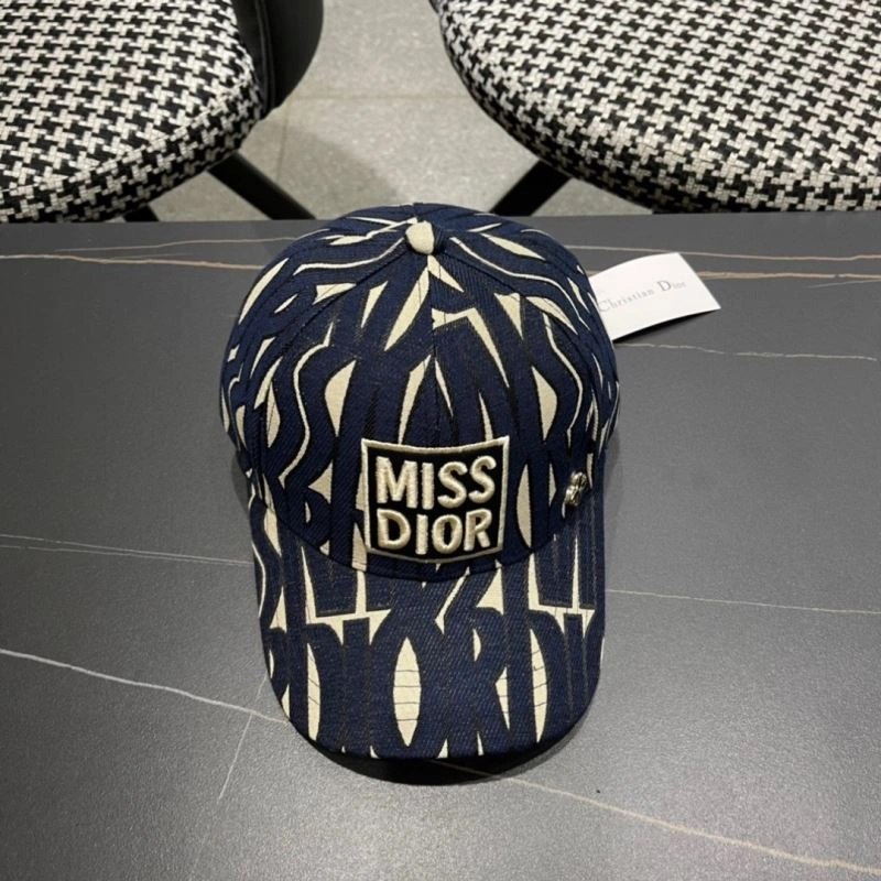 Christian Dior Caps Sleek 259450