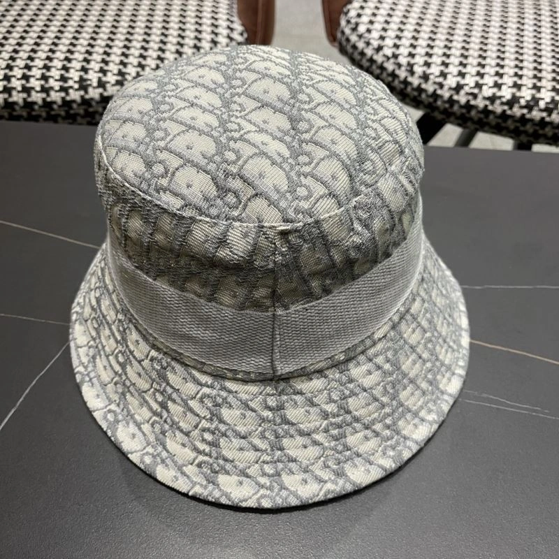 Christian Dior Caps Reliable 259443