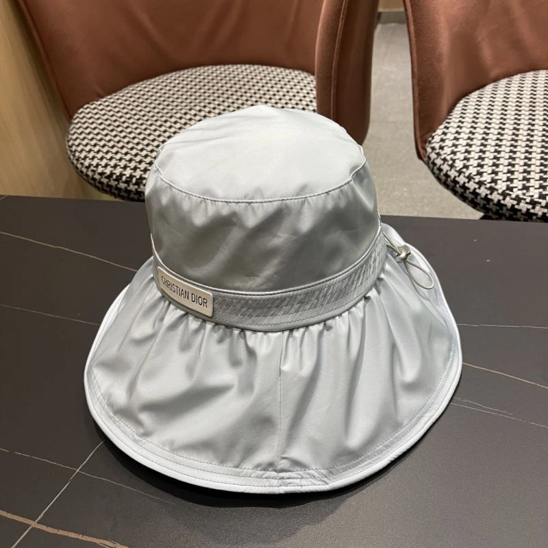 Christian Dior Caps Practical 259434