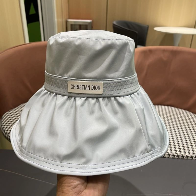 Christian Dior Caps Practical 259434