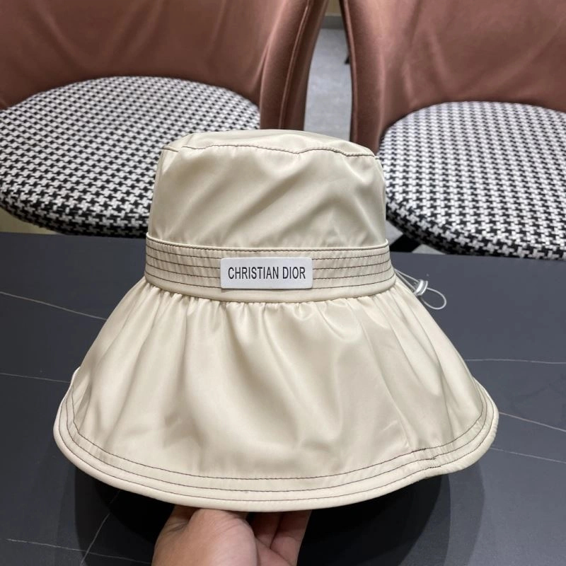 OnTrend Christian Dior Caps 259439